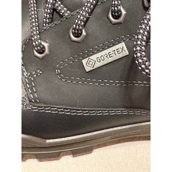 ECCO Men’s EU 41 Work/Hike Track 25 Gore Tex Waterproof Shoe Barely Worn EUC main image 4